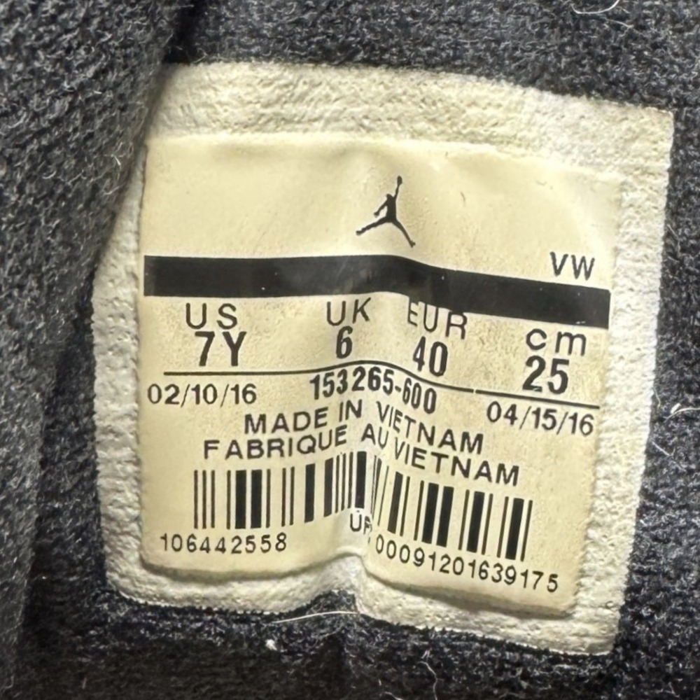 Jordan Air Jordan 12 Retro Gym Red Kids GS 7Y Red‎ White Gym Red 153265-600 - Picture 2 of 10